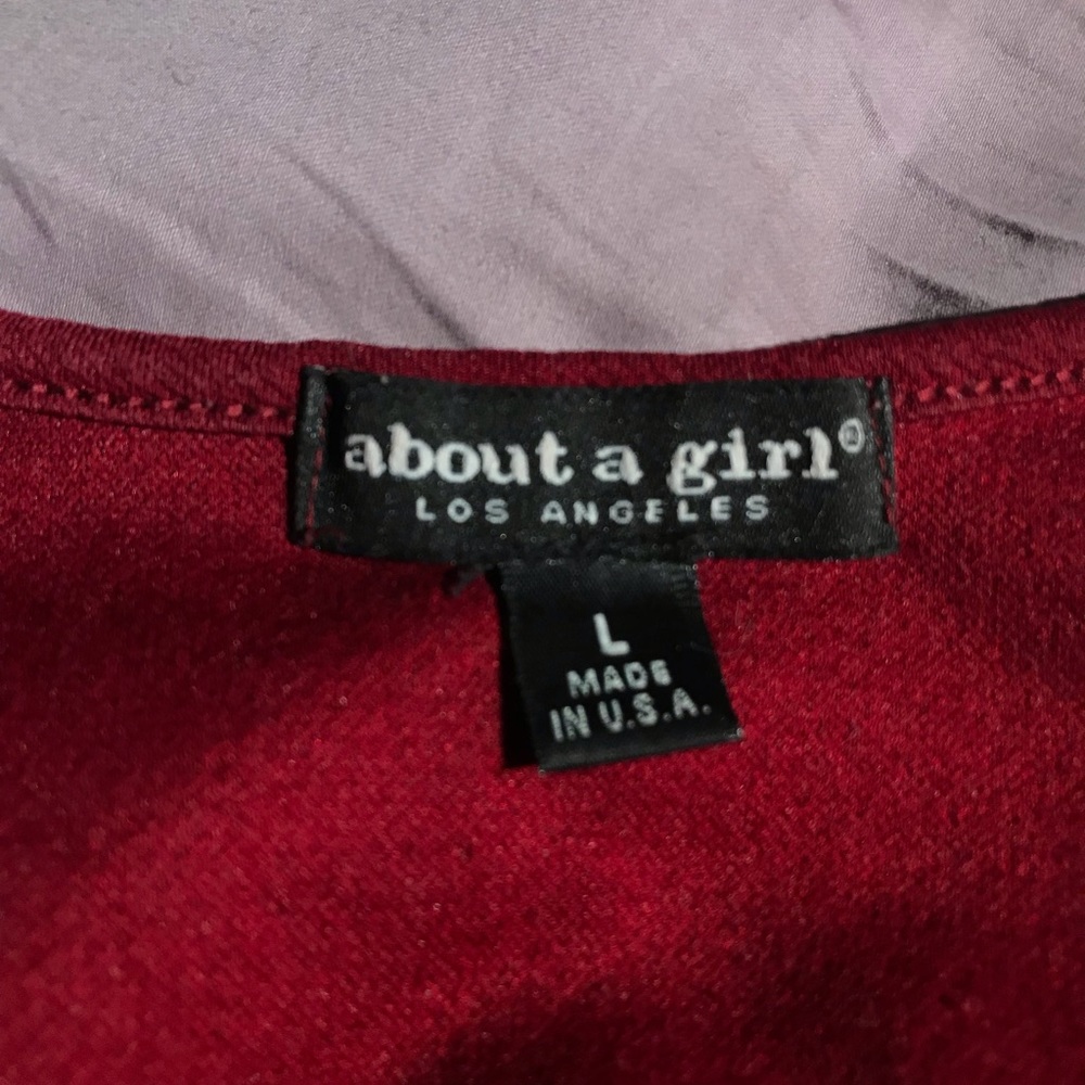 Crop Top - Picture 3 of 3